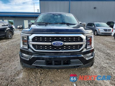 Piąte zdjęcie samochodu w środku: 2023 FORD F150 SUPERCREW VIN:1FTFW1ED2PFA60802 - miniatura