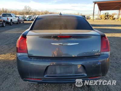 Zdjęcie 6 z 11 samochodu: 2019 CHRYSLER 300 S VIN:2C3CCABG5KH538863 - miniatura