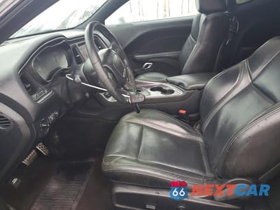 Zdjęcie 7 z 11 samochodu: 2018 DODGE CHALLENGER SXT VIN:2C3CDZAG0JH260272 - miniatura