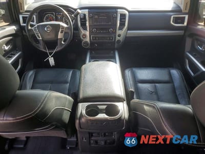 Zdjęcie 8 z 12 samochodu: 2019 NISSAN TITAN SV VIN:1N6AA1E58KN502270 - miniatura