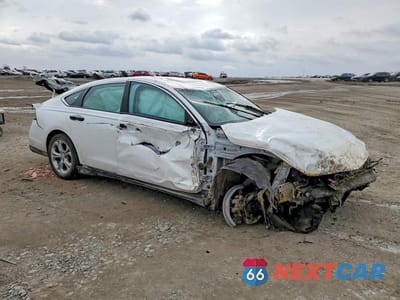 Czwarte zdjęcie samochodu z boku: 2024 HONDA ACCORD LX VIN:1HGCY1F26RA026941 - miniatura