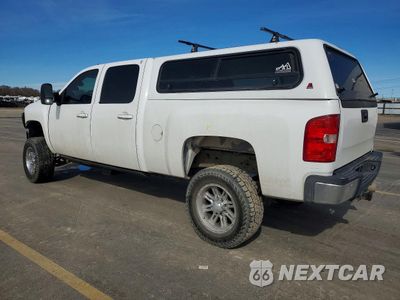 Drugie zdjęcie samochodu z przodu: 2008 CHEVROLET SILVERADO K2500 HEAVY DUTY VIN:1GCHK23658F116702 - miniatura