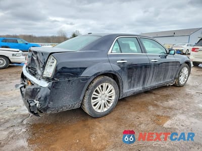 Trzecie zdjęcie samochodu z tyłu: 2013 CHRYSLER 300C VIN:2C3CCAKG3DH551887 - miniatura