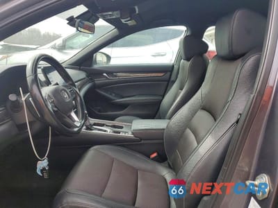 Zdjęcie 7 z 13 samochodu: 2020 HONDA ACCORD SPORT VIN:1HGCV1F37LA013348 - miniatura