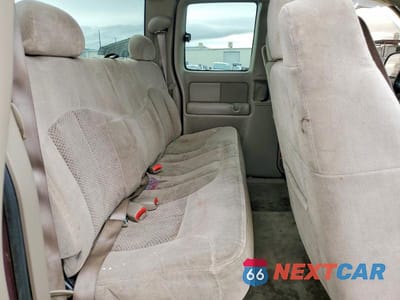 Zdjęcie 10 z 12 samochodu: 2002 CHEVROLET SILVERADO C1500 VIN:2GCEC19V821427399 - miniatura