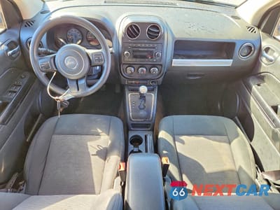 Zdjęcie 8 z 14 samochodu: 2014 JEEP COMPASS SPORT VIN:1C4NJCBAXED774654 - miniatura