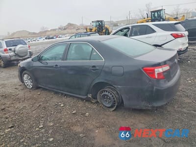 Drugie zdjęcie samochodu z przodu: 2013 TOYOTA CAMRY HYBRID VIN:4T1BD1FK4DU084412 - miniatura