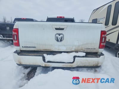 Zdjęcie 6 z 12 samochodu: 2023 RAM 3500 LARAMIE VIN:3C63RRJL8PG624464 - miniatura