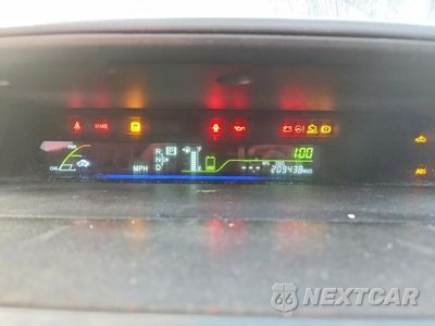 Zdjęcie 9 z 11 samochodu: 2012 TOYOTA PRIUS V THREE VIN:JTDZN3EU1C3037695 - miniatura