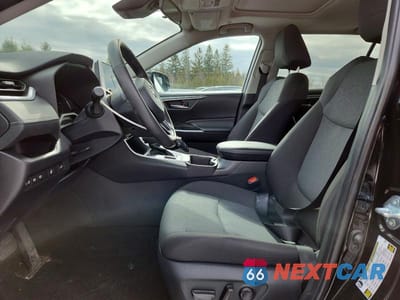 Zdjęcie 7 z 13 samochodu: 2024 TOYOTA RAV4 XLE VIN:2T3R1RFV1RC462590 - miniatura
