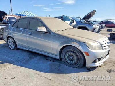 Czwarte zdjęcie samochodu z boku: 2010 MERCEDES-BENZ C-CLASS VIN:WDDGF54X98F032817 - miniatura