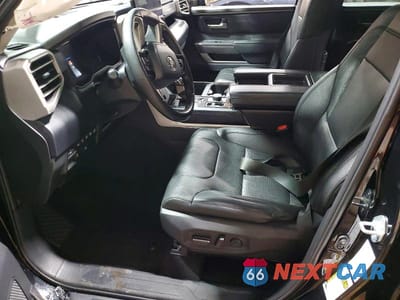 Zdjęcie 7 z 12 samochodu: 2022 TOYOTA TUNDRA SR5 VIN:5TFLA5DB9NX039834 - miniatura
