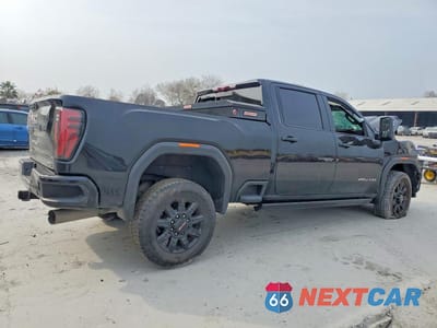 Trzecie zdjęcie samochodu z tyłu: 2024 GMC SIERRA K3500 AT4 VIN:1GT49VEYXRF123804 - miniatura