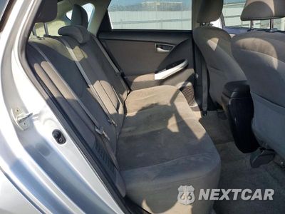 Zdjęcie 10 z 11 samochodu: 2013 TOYOTA PRIUS VIN:JTDKN3DU8D5545834 - miniatura