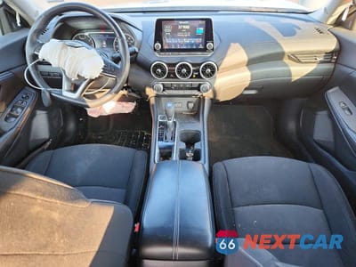 Zdjęcie 8 z 12 samochodu: 2022 NISSAN SENTRA SV VIN:3N1AB8CV6NY229450 - miniatura