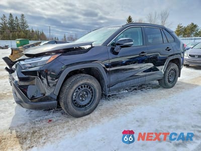 2024 TOYOTA RAV4 XLE 2T3R1RFV1RC462590 - główne zdjęcie licytacji z USA - miniatura