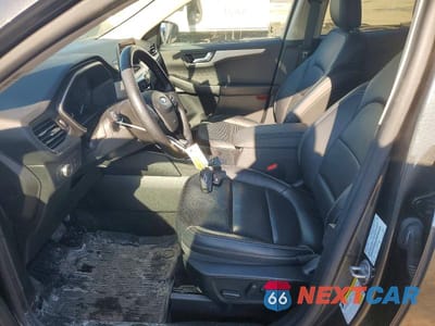 Zdjęcie 7 z 13 samochodu: 2020 FORD ESCAPE SEL VIN:1FMCU9H63LUC30610 - miniatura