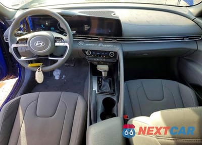 Zdjęcie 8 z 12 samochodu: 2024 HYUNDAI ELANTRA SEL VIN:KMHLM4DG9RU738462 - miniatura