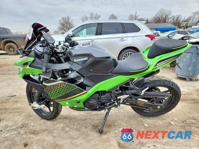 Trzecie zdjęcie samochodu z tyłu: 2023 KAWASAKI EX400 VIN:JKAEXKG14PDAS5267 - miniatura