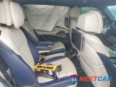 Zdjęcie 11 z 12 samochodu: 2019 BMW X7 XDRIVE50I VIN:5UXCX4C53KLS36214 - miniatura