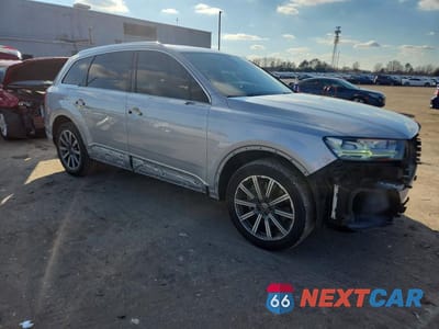 Czwarte zdjęcie samochodu z boku: 2017 AUDI Q7 PREMIUM PLUS VIN:WA1LAAF77HD021902 - miniatura