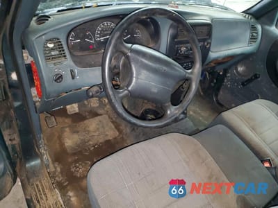 Zdjęcie 8 z 13 samochodu: 1997 FORD RANGER VIN:1FTCR10A3VTA93734 - miniatura