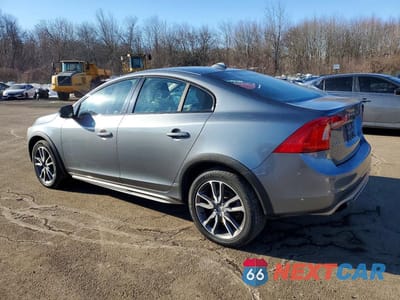 Drugie zdjęcie samochodu z przodu: 2016 VOLVO S60 CROSS COUNTRY T5 VIN:YV4612UM1G2000732 - miniatura