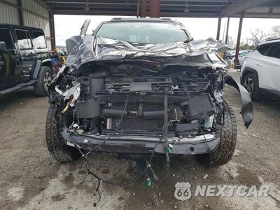 Piąte zdjęcie samochodu w środku: 2025 TOYOTA 4RUNNER TRAILHUNTER HV VIN:JTEVB5BR6S5010235 - miniatura