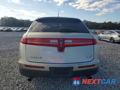 Zdjęcie 6 z 12 samochodu: 2010 LINCOLN MKT VIN:2LMHJ5FRXABJ18558 - miniatura