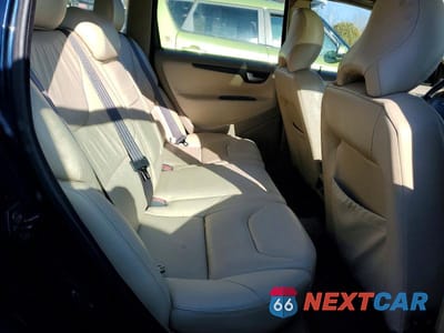 Zdjęcie 10 z 12 samochodu: 2002 VOLV V70 VIN:YV1SW61R522230738 - miniatura