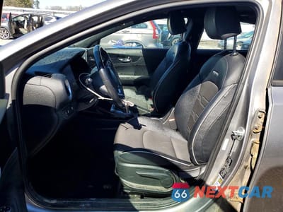 Zdjęcie 7 z 11 samochodu: 2023 KIA FORTE GT-LINE VIN:3KPF54AD3PE551349 - miniatura