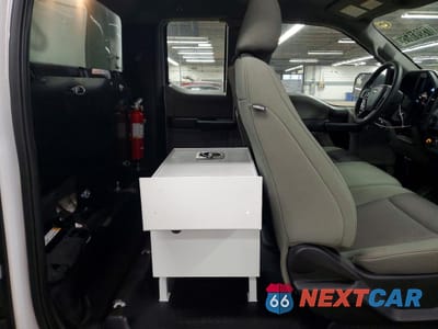 Zdjęcie 11 z 13 samochodu: 2019 FORD F150 UTILITY / SERVICE TRUCK VIN:1FTEX1CB2KKC53560 - miniatura