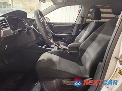 Zdjęcie 7 z 11 samochodu: 2021 VOLKSWAGEN JETTA S VIN:3VWC57BU0MM084196 - miniatura