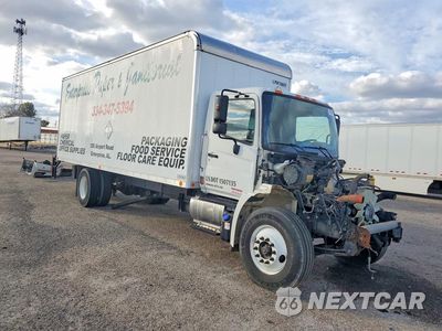 Czwarte zdjęcie samochodu z boku: 2021 HINO L6 BOX TRUCK VIN:5PVNJ8AV9M5T50229 - miniatura