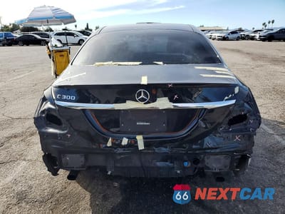 Zdjęcie 6 z 12 samochodu: 2019 MERCEDES-BENZ C 300 VIN:55SWF8DB0KU305830 - miniatura