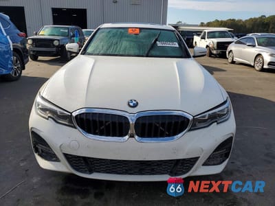 Piąte zdjęcie samochodu w środku: 2021 BMW 330I VIN:3MW5R1J08M8B59146 - miniatura
