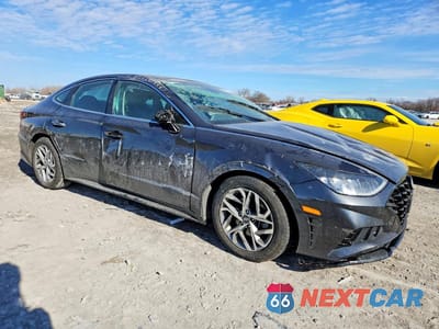 Czwarte zdjęcie samochodu z boku: 2020 HYUNDAI SONATA SEL VIN:5NPEF4JA4LH022867 - miniatura
