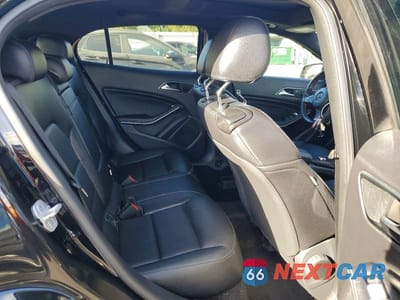 Zdjęcie 11 z 13 samochodu: 2016 MERCEDES-BENZ GLA 250 4MATIC VIN:WDCTG4GB2GJ253309 - miniatura