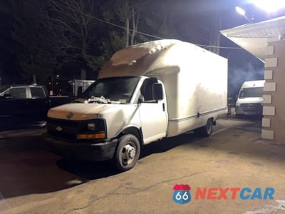 2005 CHEVROLET EXPRESS G3500 1GBHG31U851174115 - główne zdjęcie licytacji z USA - miniatura