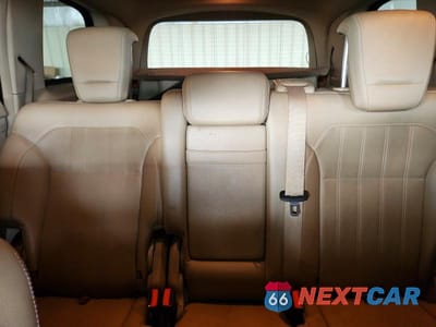 Zdjęcie 10 z 12 samochodu: 2015 MERCEDES-BENZ GL 350 BLUETEC VIN:4JGDF2EE3FA495244 - miniatura