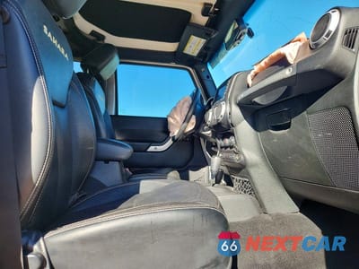 Zdjęcie 10 z 11 samochodu: 2015 JEEP WRANGLER SAHARA VIN:1C4AJWBG1FL538759 - miniatura