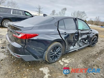 Trzecie zdjęcie samochodu z tyłu: 2025 TOYOTA CAMRY XSE VIN:4T1DBADK7SU521821 - miniatura