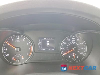 Zdjęcie 9 z 11 samochodu: 2018 KIA OPTIMA LX VIN:5XXGT4L32JG217407 - miniatura