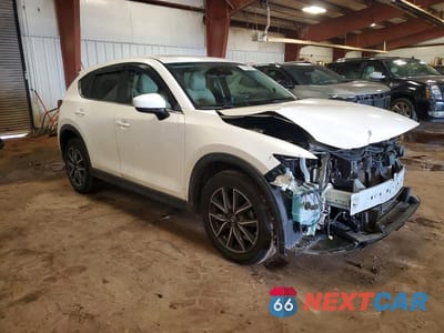 Czwarte zdjęcie samochodu z boku: 2018 MAZDA CX-5 TOURING VIN:JM3KFBCM9J0377193 - miniatura