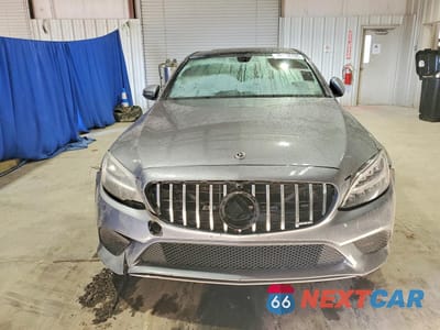 Piąte zdjęcie samochodu w środku: 2020 MERCEDES-BENZ C 300 4MATIC VIN:W1KWF8EB6LR602652 - miniatura