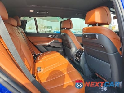 Zdjęcie 11 z 13 samochodu: 2026 BMW X5 M60I VIN:5UX33EU05T9183115 - miniatura