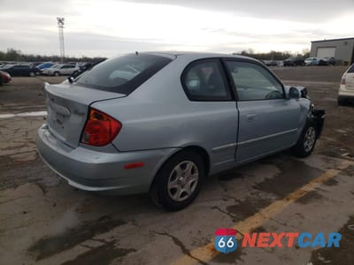 Trzecie zdjęcie samochodu z tyłu: 2005 HYUNDAI ACCENT GS VIN:KMHCG35C45U340339 - miniatura