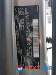 Zdjęcie 12 z 12 samochodu: 2012 VOLVO S60 T6 VIN:YV1902FH4C2120225 - miniatura