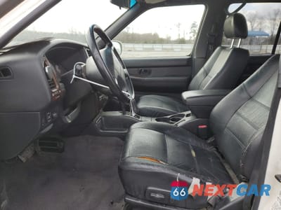 Zdjęcie 7 z 13 samochodu: 2001 NISSAN PATHFINDER LE VIN:JN8DR09X71W572323 - miniatura