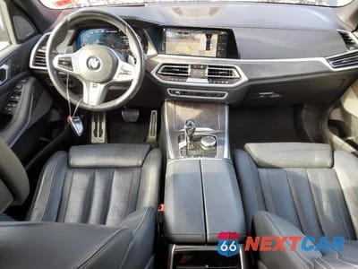 Zdjęcie 8 z 12 samochodu: 2021 BMW X5 M50I VIN:5UXJU4C05M9F51619 - miniatura